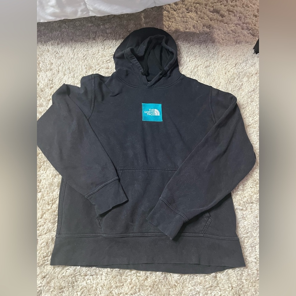 northface hoodie